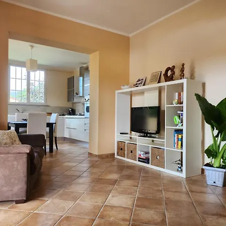 Casa Bella Vista Apartment