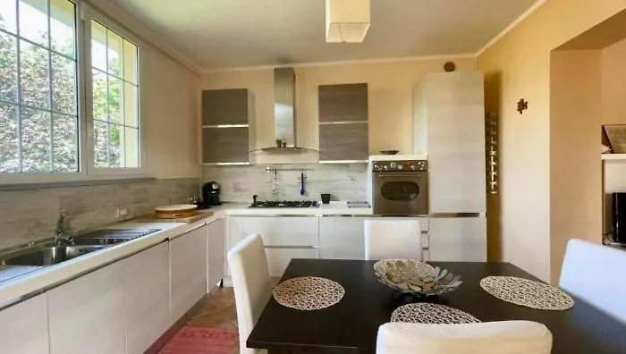 Casa Bella Vista 구비오